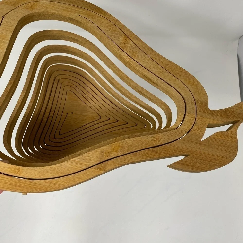 Collapsible Pear Shaped Spiral Cut Bamboo Fruit Basket Charcuterie Board Trivet